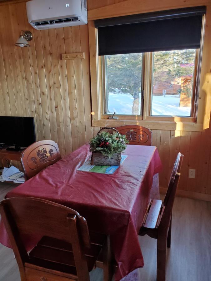 Chalets de l'Anse Ste Helene Maria Extérieur photo